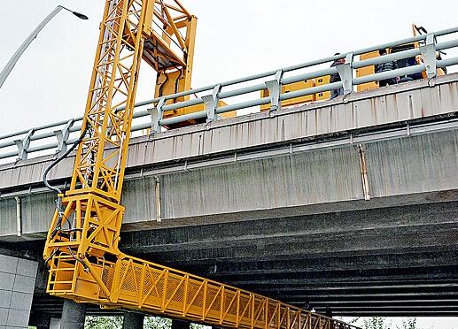 桥梁午夜精品久久久久久久99